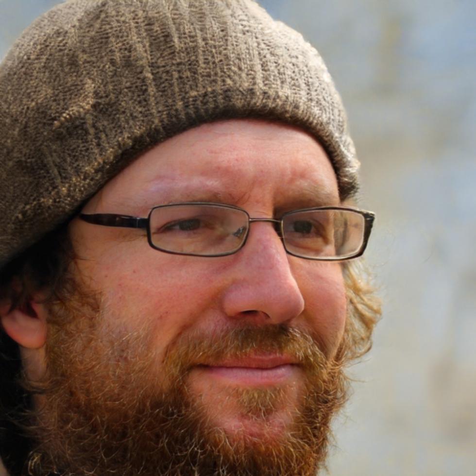 Портрет преподавателя Ержан Темирбаевич